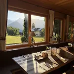 Aktiv & Alpenrose 4* Schruns