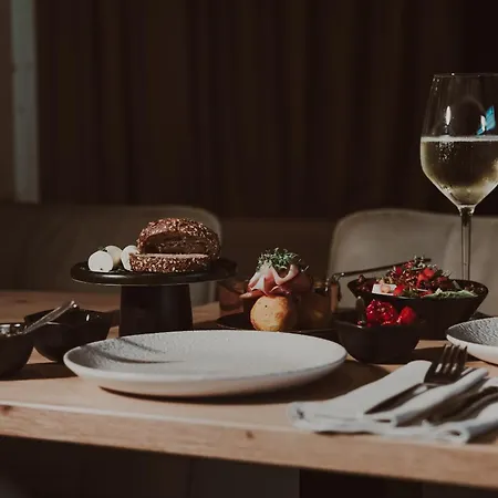 Hotel Aktiv & Alpenrose 4*