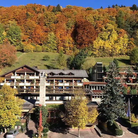Aktiv & Alpenrose 4* Schruns